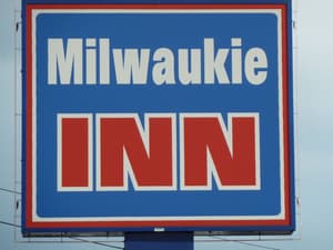 Milwaukie Inn Portland South