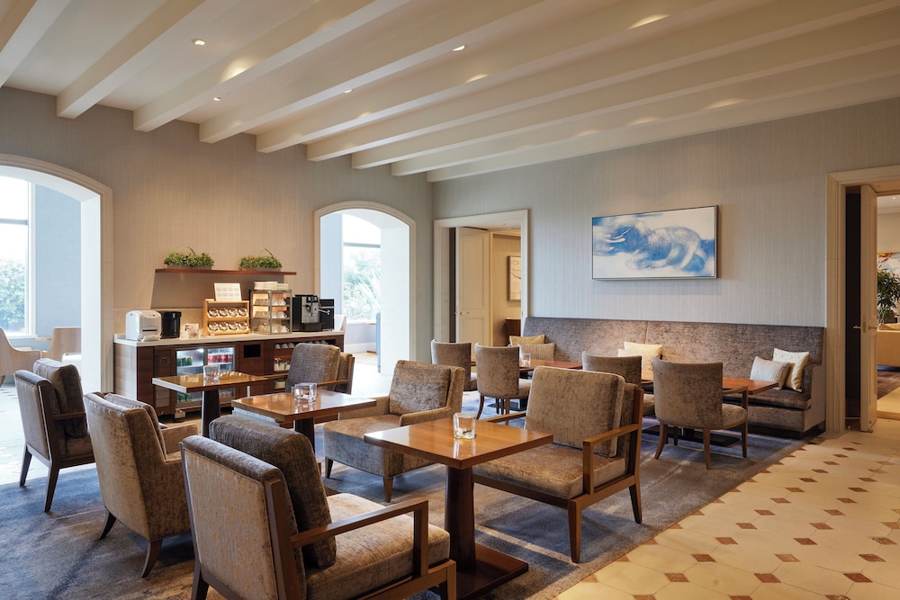 Executive lounge