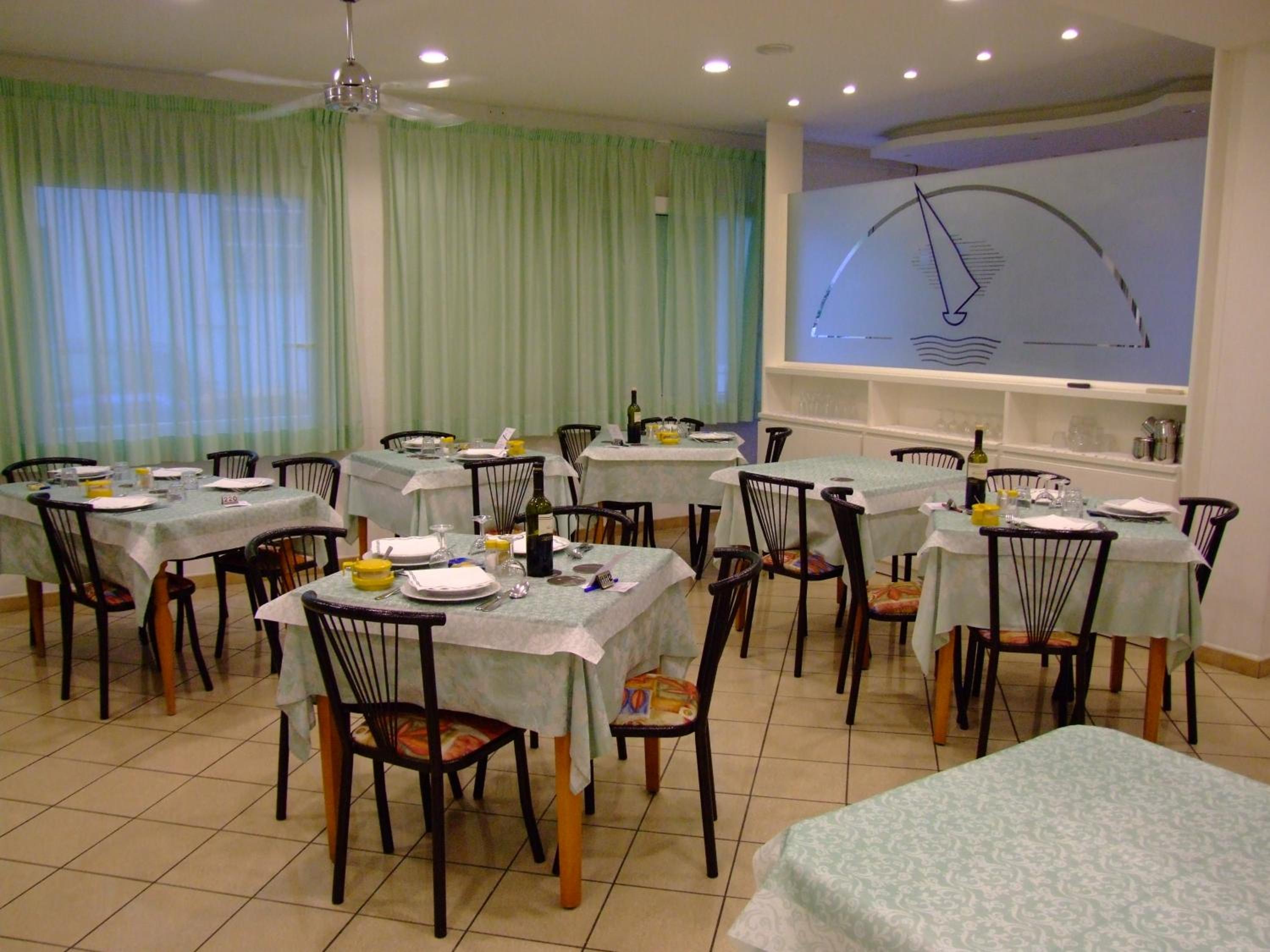 Restaurant-cafeteria