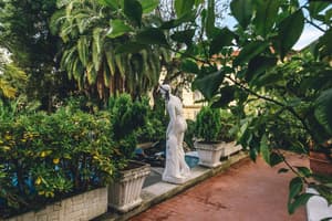 thumbnail: Property grounds