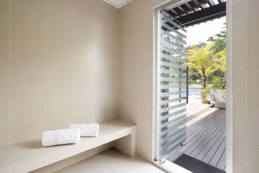 Steam room