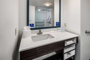 thumbnail: Bathroom shower