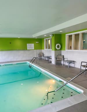 thumbnail: Pool