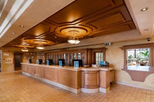 thumbnail: Reception