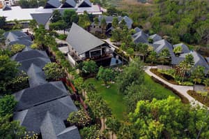 thumbnail: Exterior