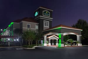 thumbnail: Exterior