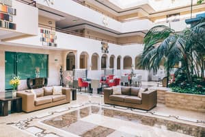 thumbnail: Reception hall
