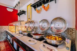 thumbnail: Restaurant