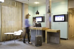 thumbnail: Reception