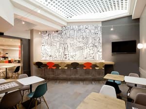 thumbnail: Breakfast area