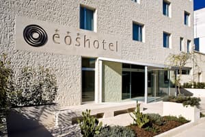 thumbnail: Exterior