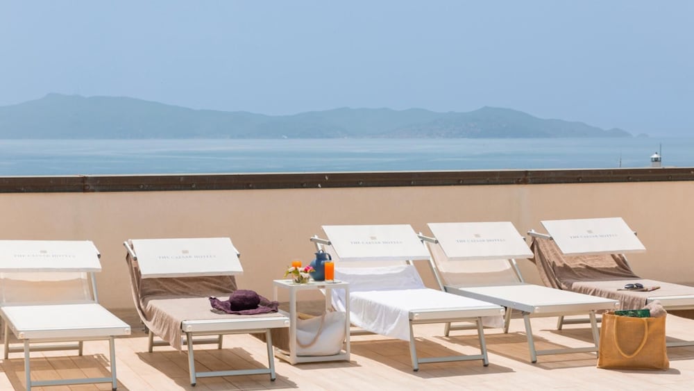 Sundeck