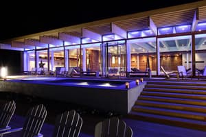 thumbnail: Exterior
