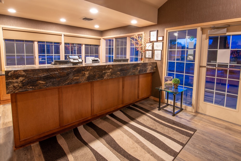 Concierge desk