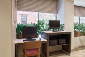 thumbnail: Business center