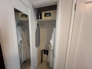 thumbnail: Iron/ironing board
