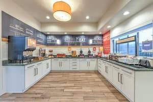 thumbnail: Breakfast area
