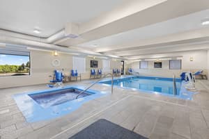 thumbnail: Pool