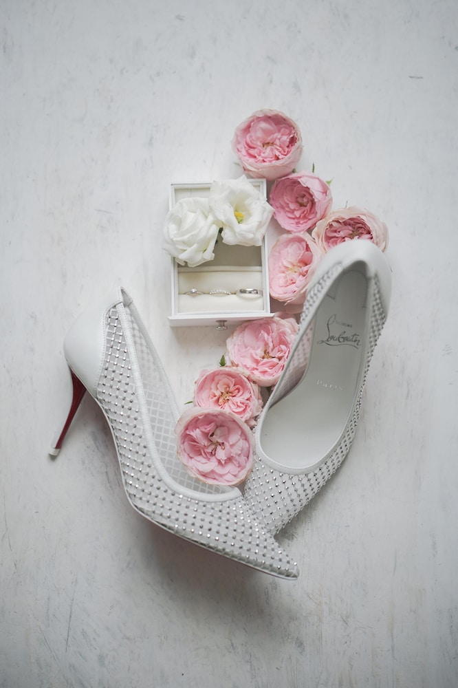 Indoor wedding