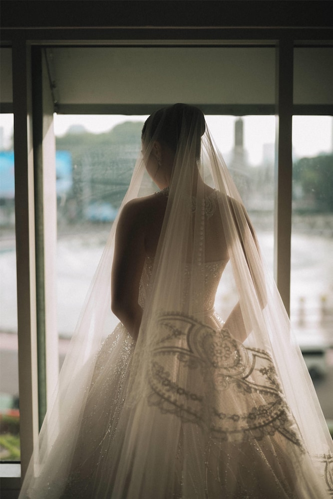 Indoor wedding