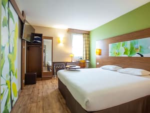 thumbnail: Room