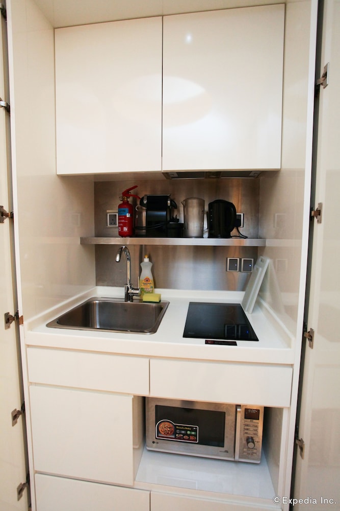 Private kitchenette