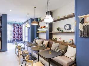 thumbnail: Breakfast area