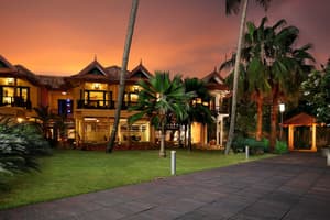 thumbnail: Exterior