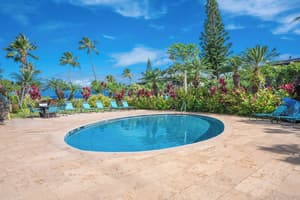 thumbnail: Pool
