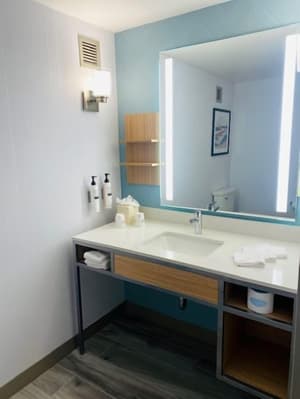 thumbnail: Bathroom