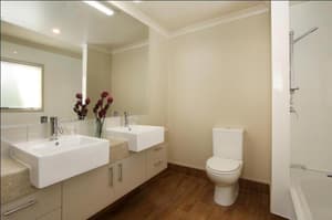 thumbnail: General view