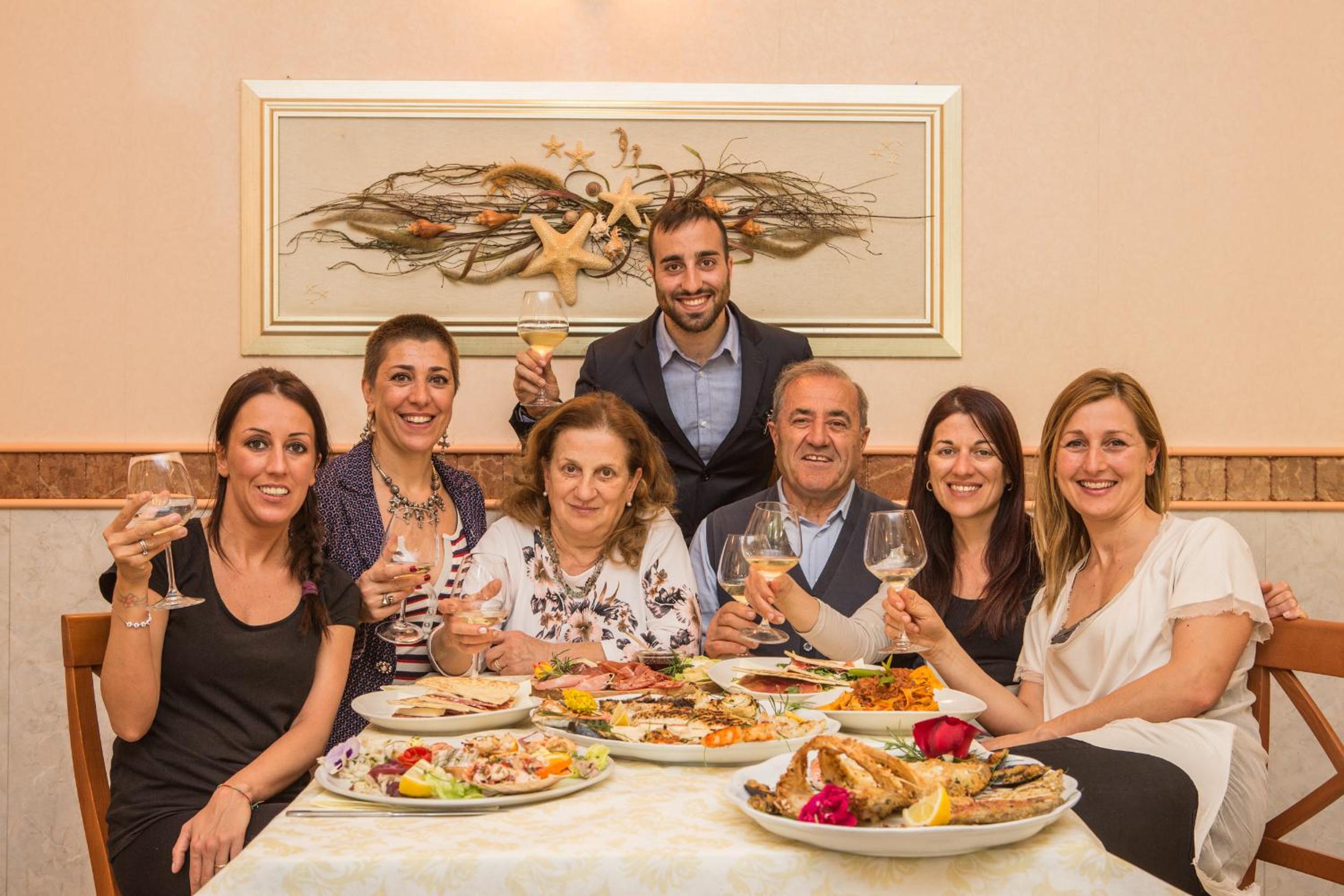 Restaurant-cafeteria