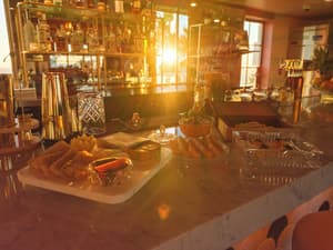 thumbnail: Bar (on property)