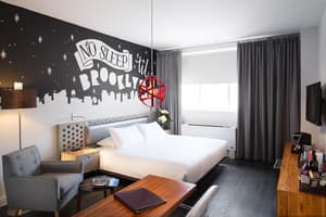 thumbnail: Room