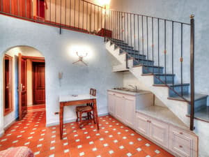 thumbnail: Staircase