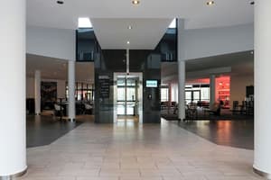 thumbnail: Lobby lounge
