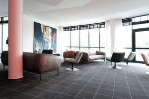 thumbnail: Lobby lounge