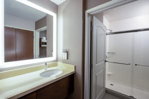 thumbnail: Private kitchenette