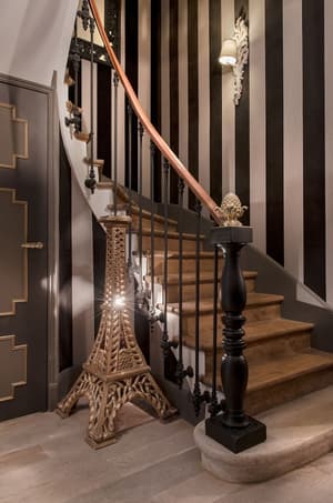 thumbnail: Staircase