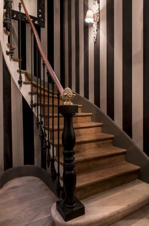 thumbnail: Interior