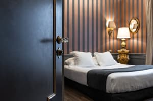 thumbnail: Room