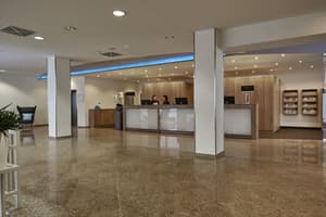 thumbnail: Reception