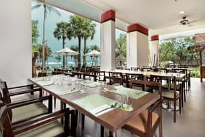 thumbnail: Dining