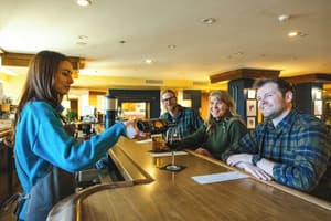 thumbnail: Bar (on property)