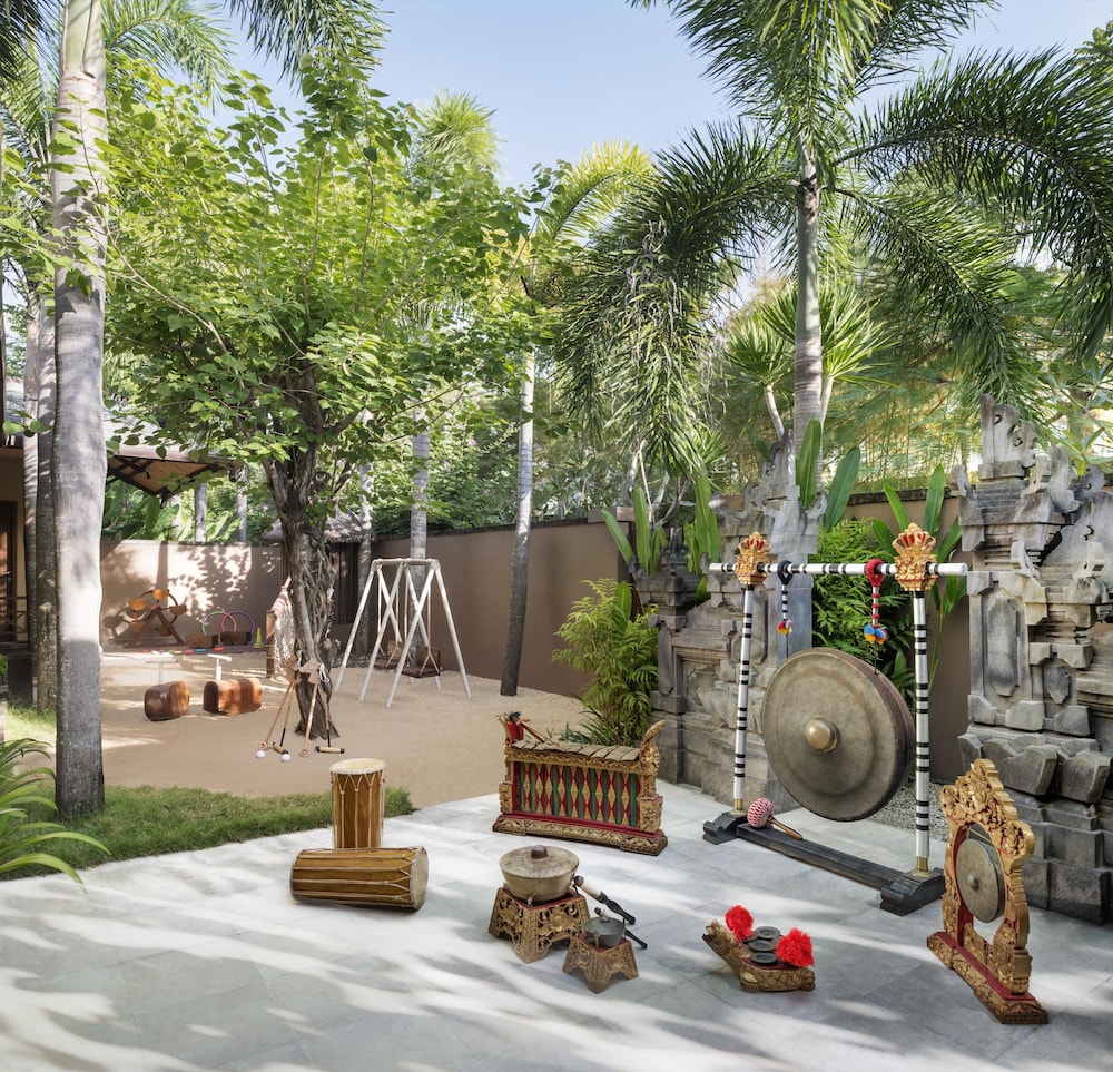 Children's play area - outdoor