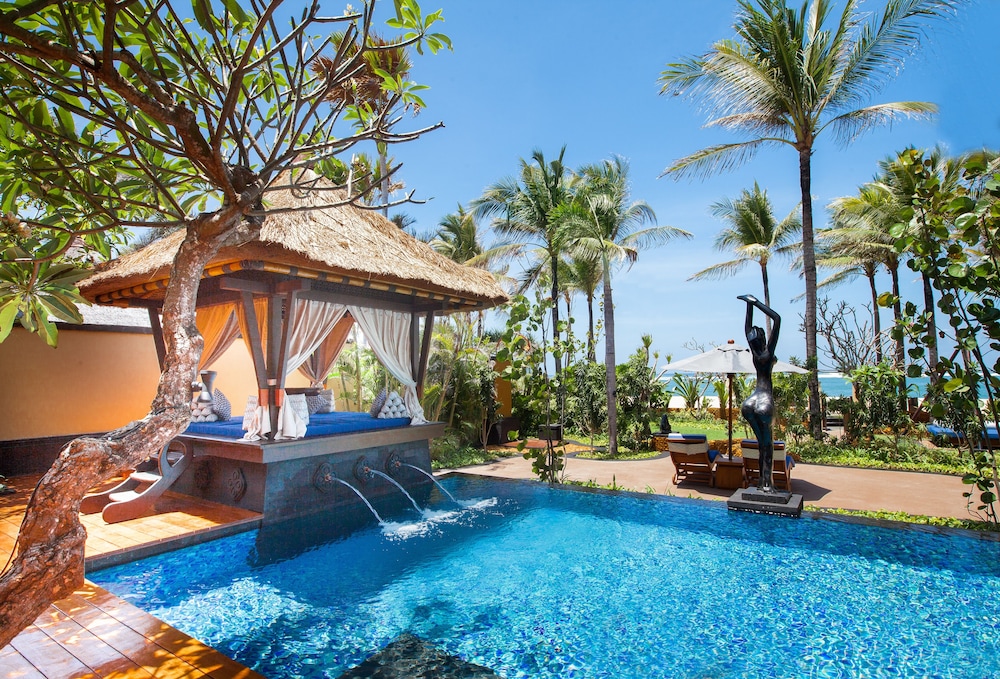 Beach/ocean view