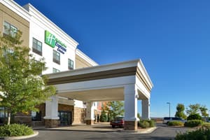 thumbnail: Exterior