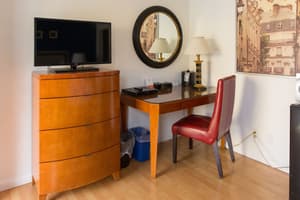 thumbnail: Room amenity