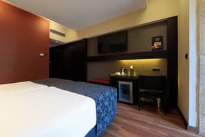 thumbnail: Interior detail