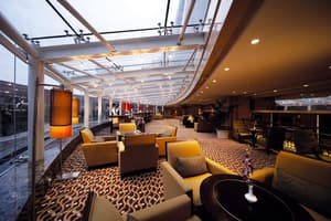 thumbnail: Bar (on property)